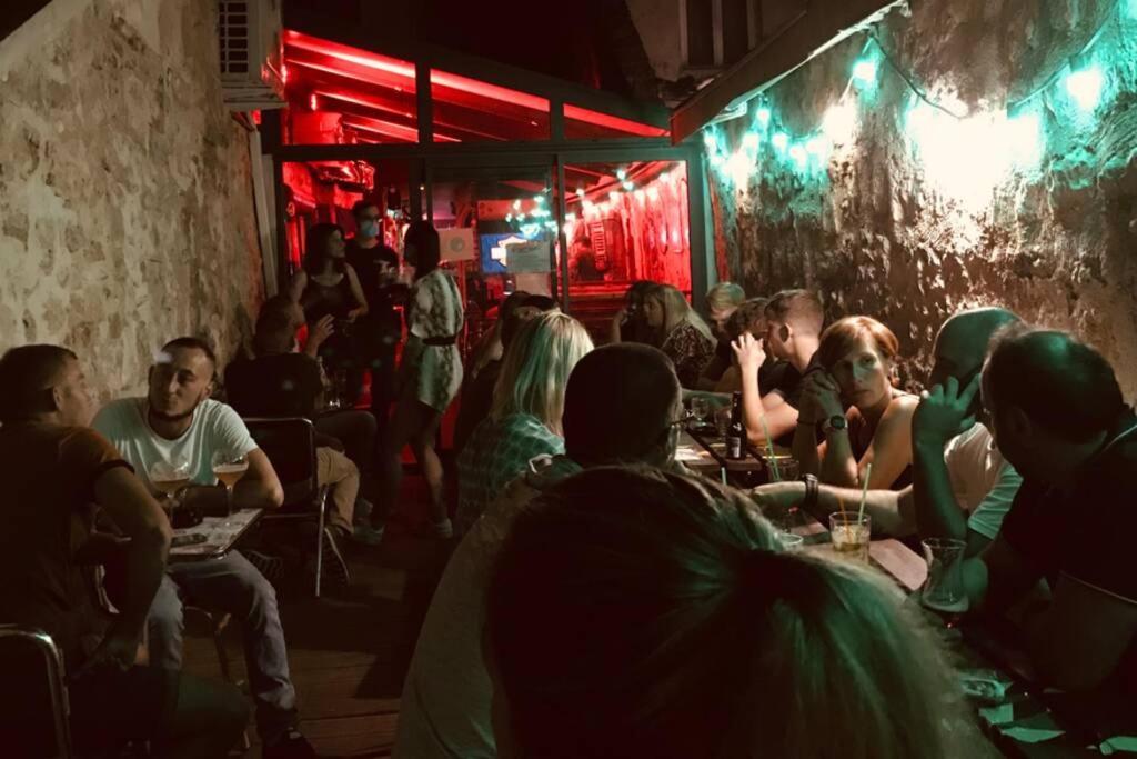 Laon : « Suite Privee Au Pied De La Cathedrale » Εξωτερικό φωτογραφία
